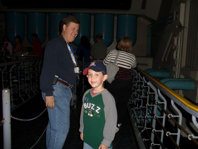 Disneyland 2006 004.JPG