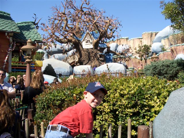 Disneyland 2006 026.JPG